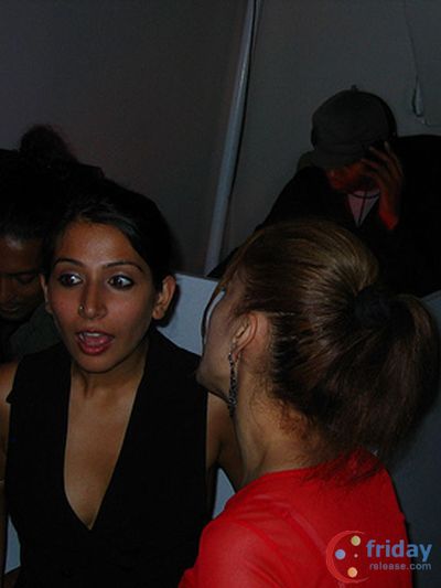 Monica Dogra Photo