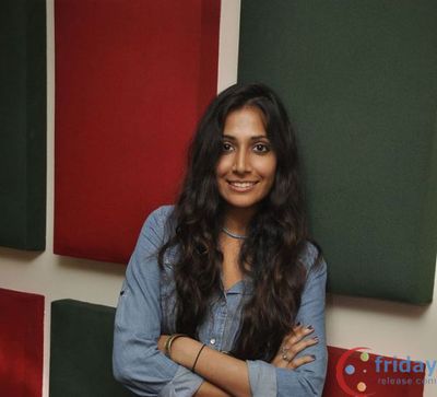 Monica Dogra Photo