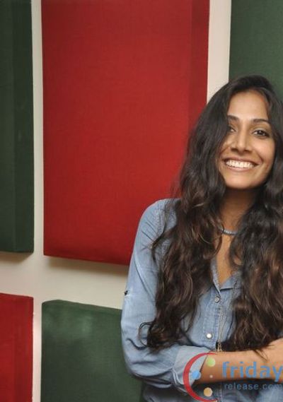 Monica Dogra Photo