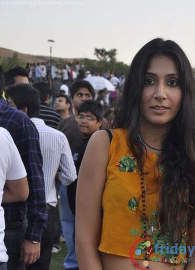 Monica Dogra Photo