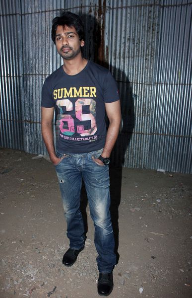Nikhil Dwivedi Photo
