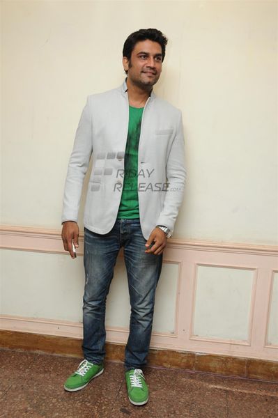 Sharad Kelkar Photo