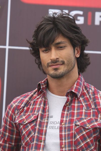 Vidyut Jamwal Photo