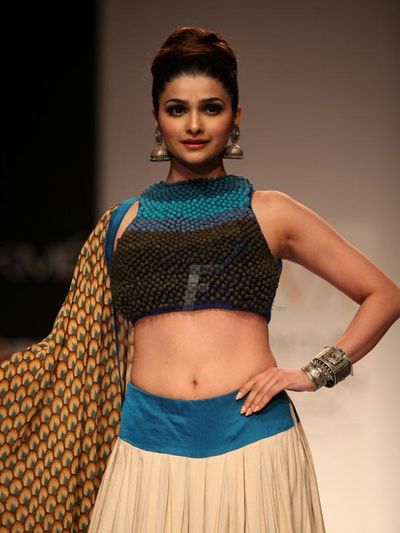 Prachi Desai Photo