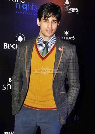 Siddharth Malhotra Photo