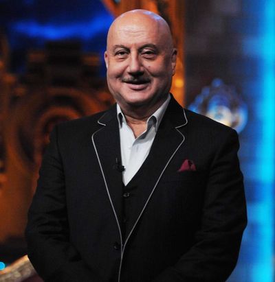 anupam kher oğlunun adı