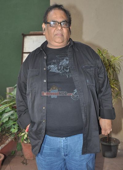 Satish Kaushik Photo