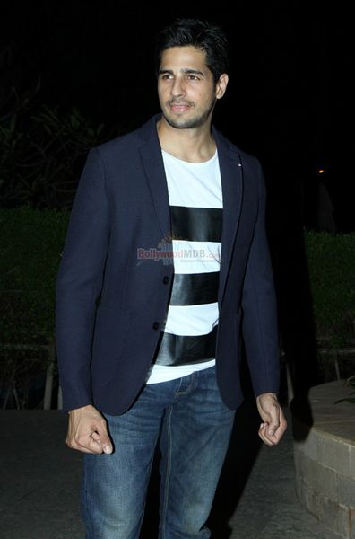 Siddharth Malhotra Photo