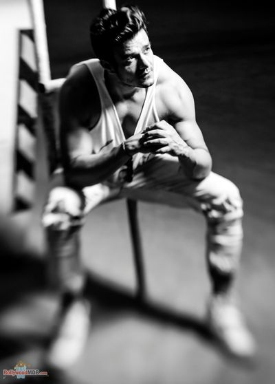 Aniruddh Dave Photo