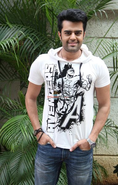Manish Paul Photo