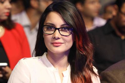 Minissha Lamba Photo