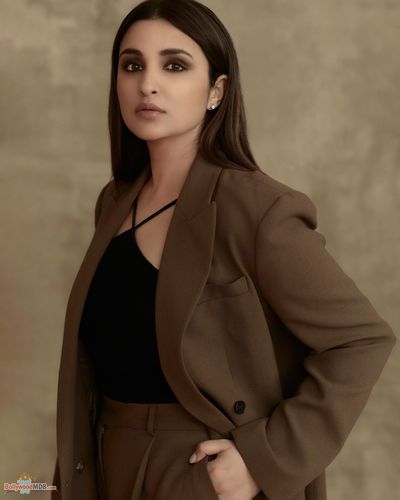 Parineeti Chopra Photo