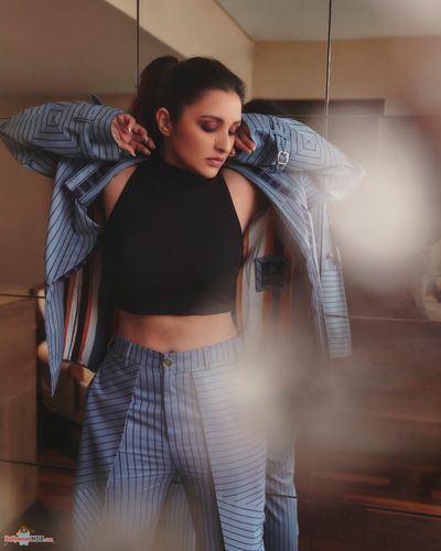 Parineeti Chopra Photo