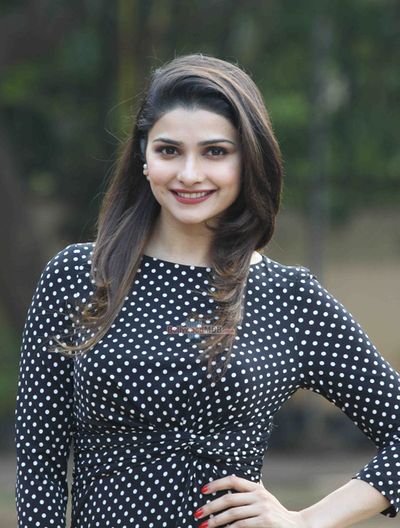 Prachi Desai Photo