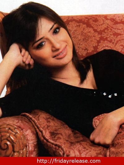 Gauri Pradhan Photo