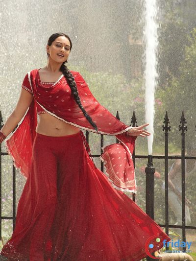 Sonakshi Sinha Photo
