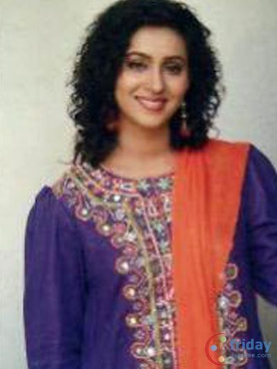Ashwini Bhave Photo