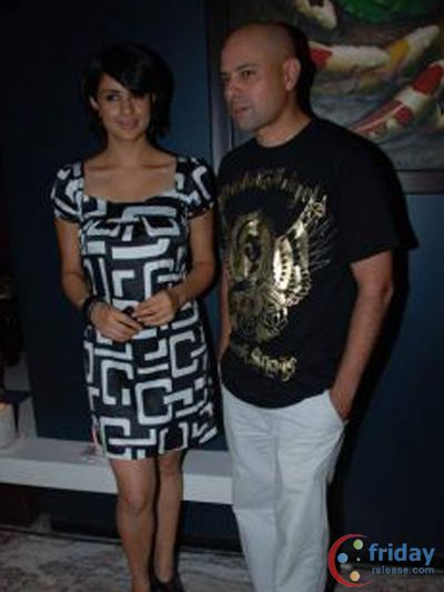 Atul Agnihotri Photo