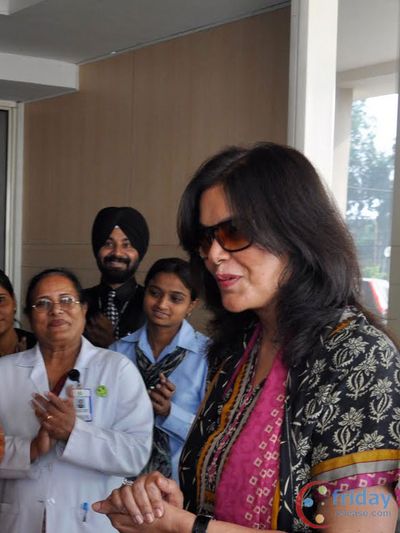 Zeenat Aman Photo