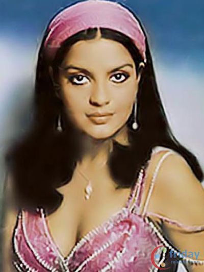 Zeenat Aman Photo