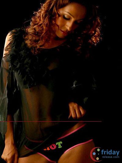Kashmira Shah Photo