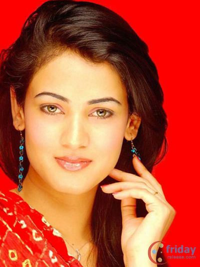 Sonal Chauhan Photo