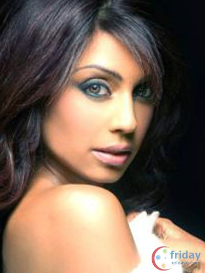 Masumi Makhija Photo