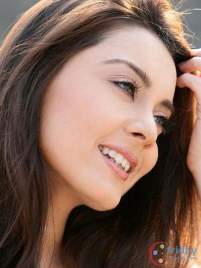 Minissha Lamba Photo