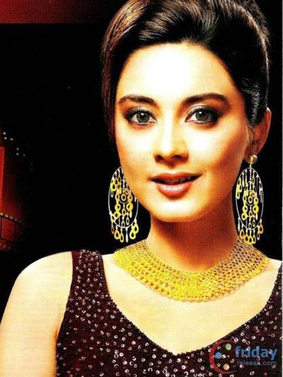 Minissha Lamba Photo