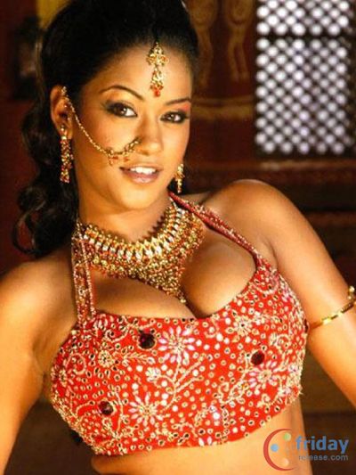 Mumait Khan Photo