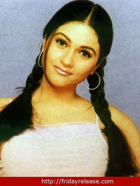 450px x 600px - Gracy Singh Photo - 7 | Images | Photo Gallery | Image Gallery -  BollywoodMDB