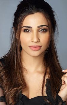 Daisy Shah