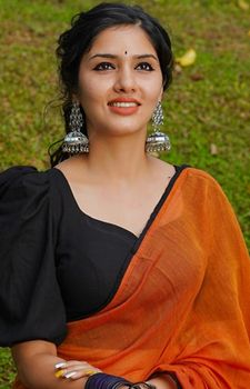 Gayathri R Suresh