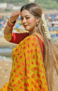 Pooja Prajapati