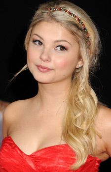 Stefanie Scott