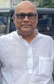 Suresh Chakravarthi