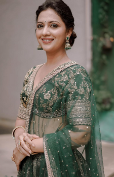 Tejashri Pradhan