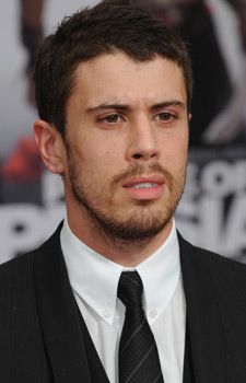 Toby Kebbell