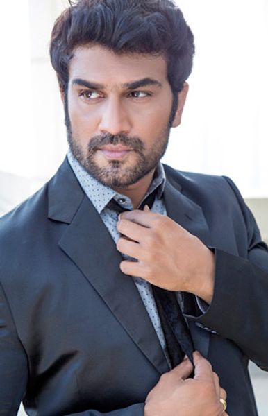 Sharad Kelkar