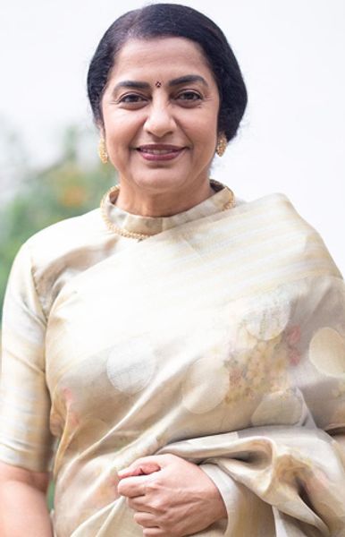 Suhasini Maniratnam