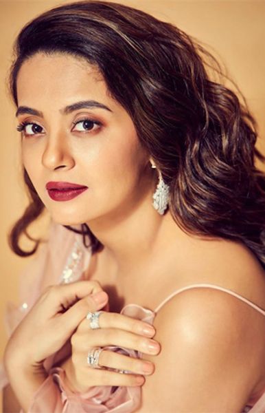 Surveen Chawla