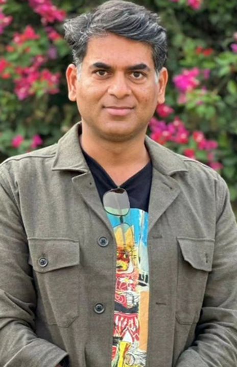 Saurabh Dwivedi