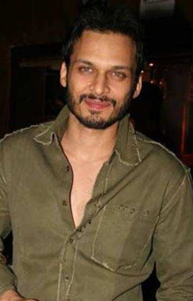 Akshay Kapoor