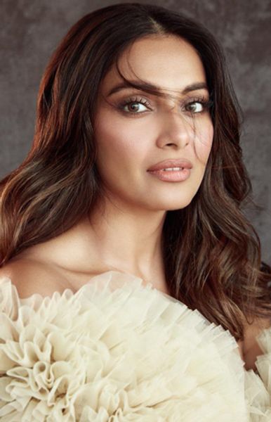 Bipasha Basu