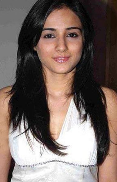 Neha Bamb