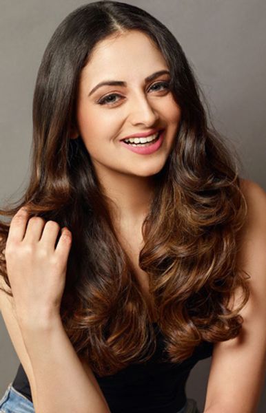 Zoya Afroz