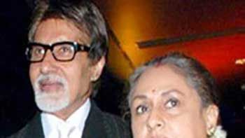 Amitabh and Jaya Bachchan Visit Shatrughan Sinha in Hospital 