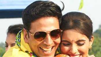Asin Gets Marathi Lessons From Akshay For 'Khiladi 786'