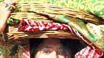 Ekta Kapoor Visits Ajmer Sharif to Pray For Success of 'Kyaa Super Kool Hain Hum'