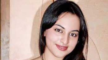 Is Salman Promoting Sonakshi Sinha